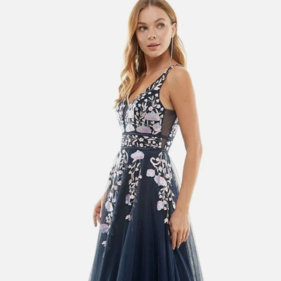 Say Yes To The Prom Floral Embroidered Navy Tulle Ball Gown, 9 NWT - Picture 5 of 16